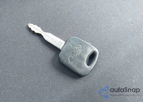 1999 Ford F-150 from USA, damaged, VIN 1FTZF1722XNB42415